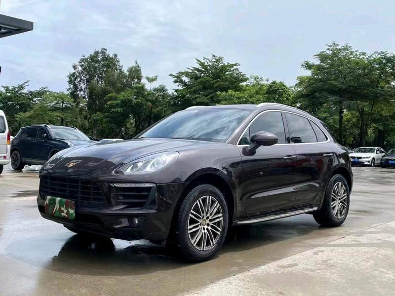 东莞17年保时捷Macan3