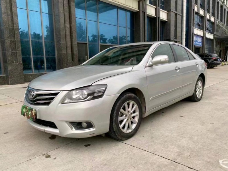 东莞13年丰田凯美瑞3