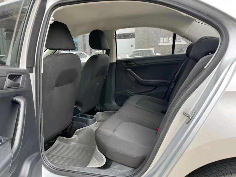 东莞14年大众捷达6