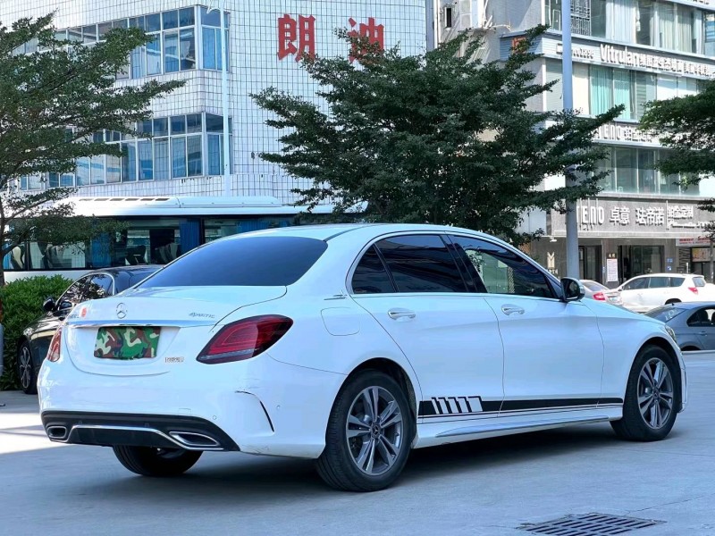 东莞20年奔驰C8