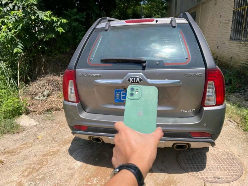 济宁15年起亚狮跑2