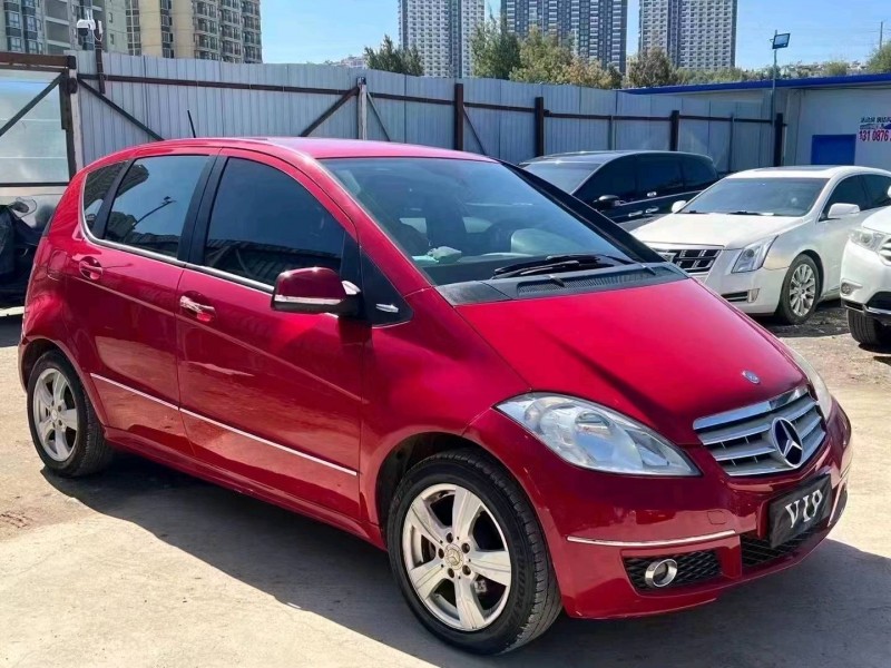 广州12年奔驰A5