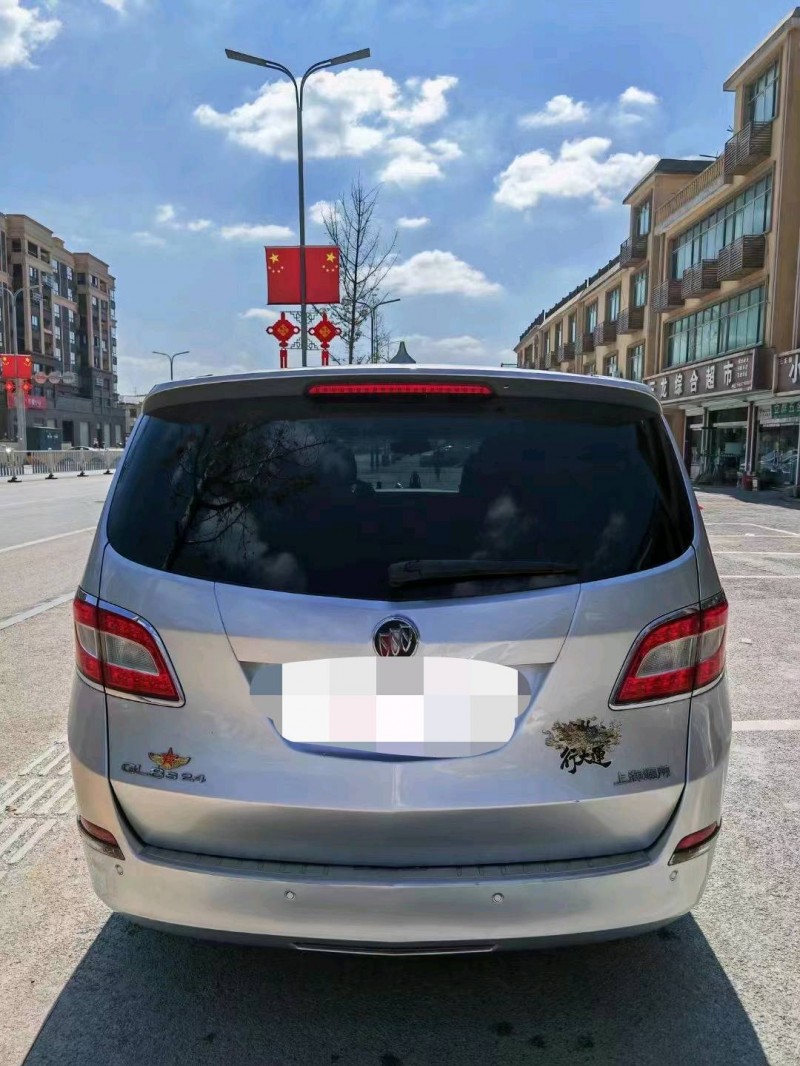 宜春12年别克GL88