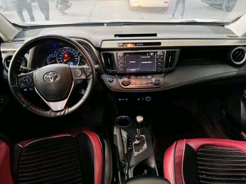 聊城15年豐田RAV4榮放5