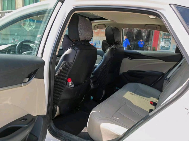 宜春19年别克英朗4