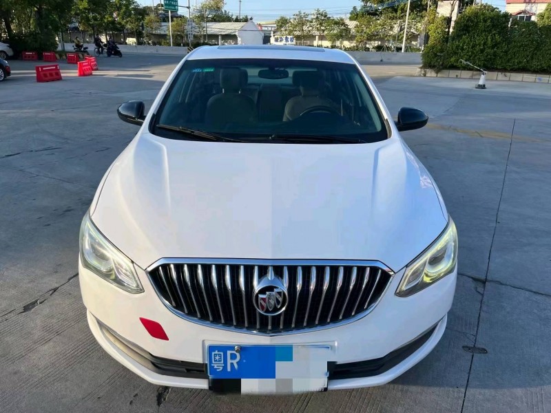 广州16年别克英朗1