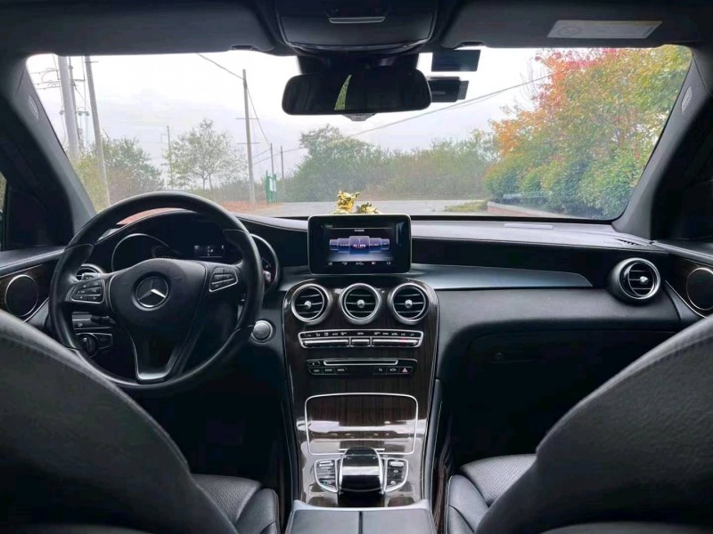 枣庄17年奔驰GLC2