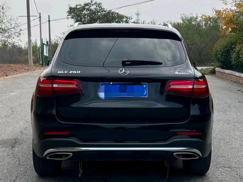 枣庄17年奔驰GLC1