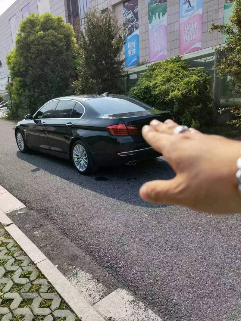 嘉兴15年宝马5系4