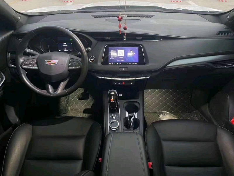 枣庄20年凯迪拉克XT42
