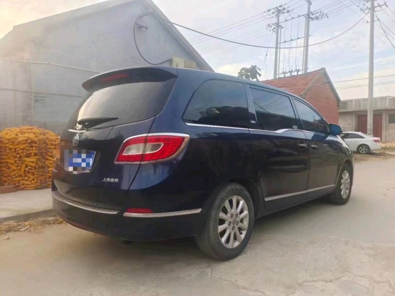 枣庄11年别克GL84