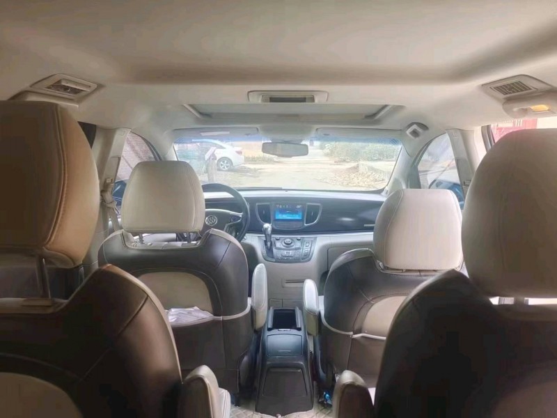 枣庄11年别克GL85