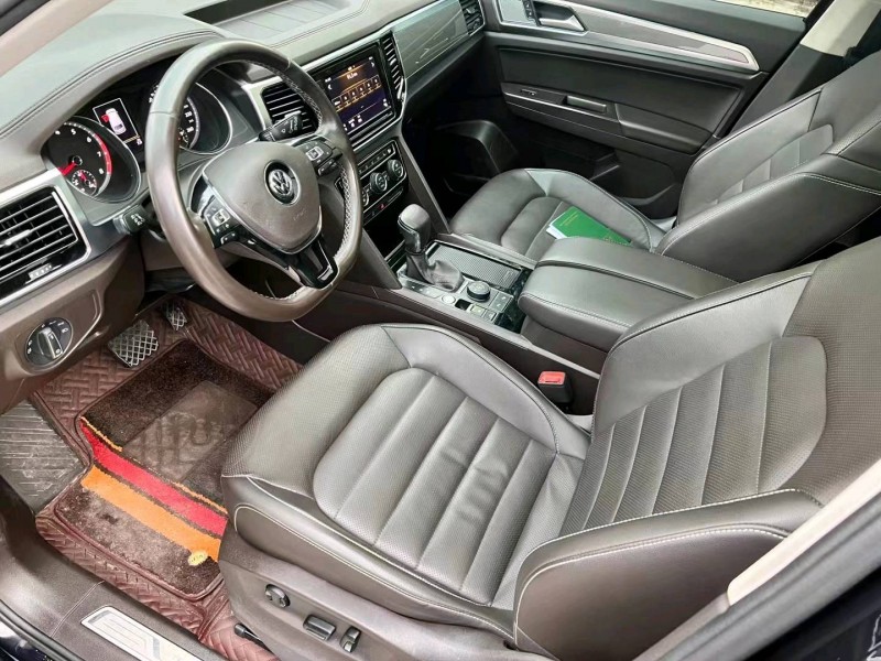 济宁19年大众途昂4