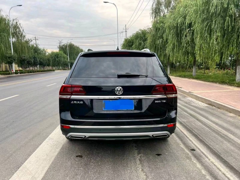 济宁19年大众途昂8