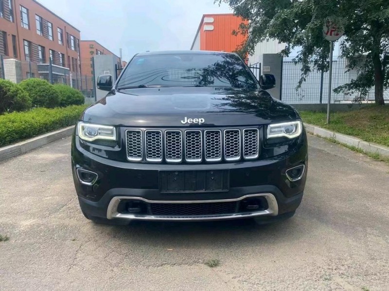 沈阳15年Jeep大切诺基8