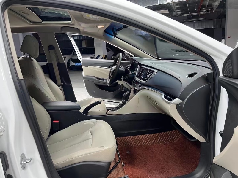 成都20年别克英朗2