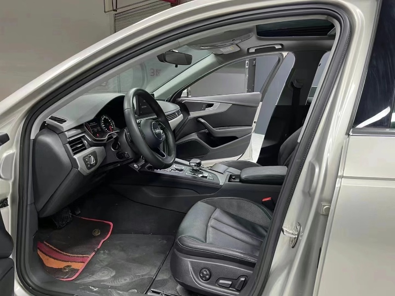 成都17年奥迪A4L7