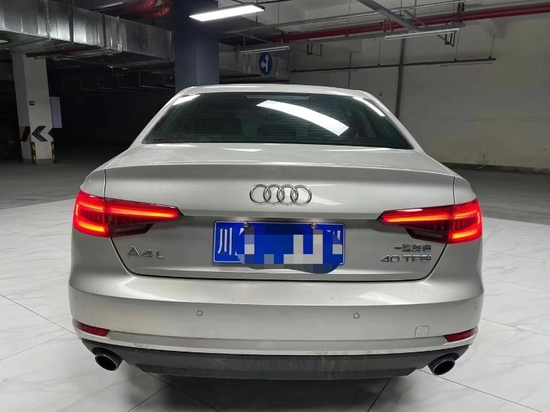 成都17年奥迪A4L6