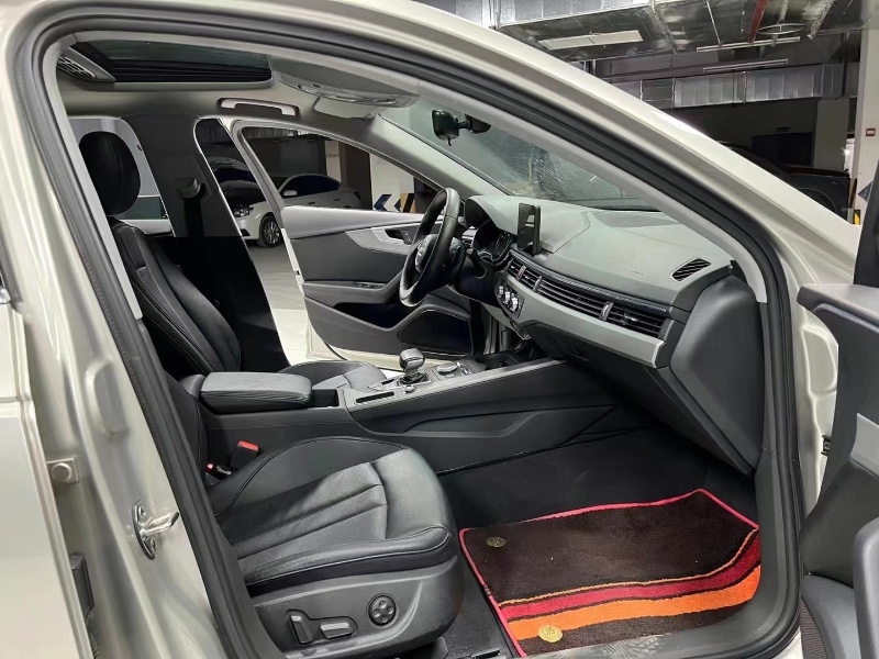 成都17年奥迪A4L2