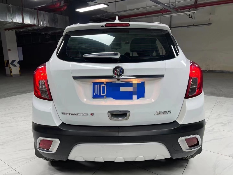 成都15年别克昂科拉4