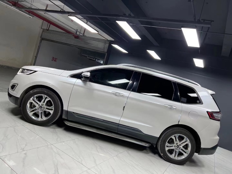 成都16年福特锐界3