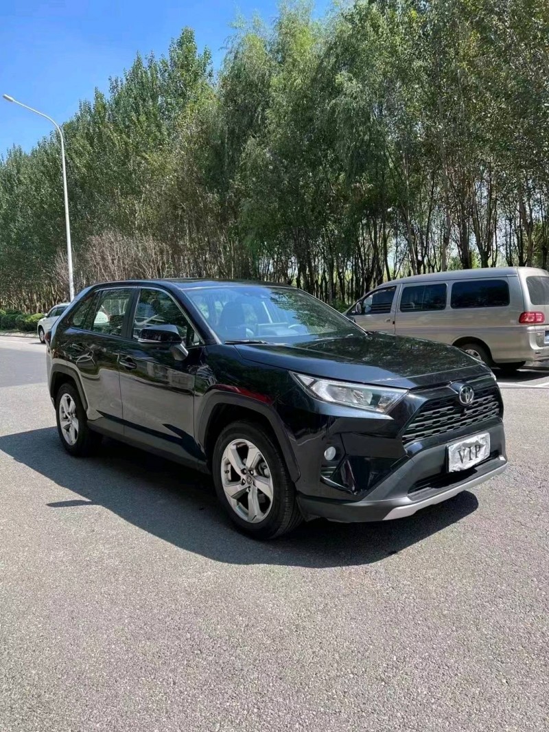 沈阳21年丰田RAV4荣放3