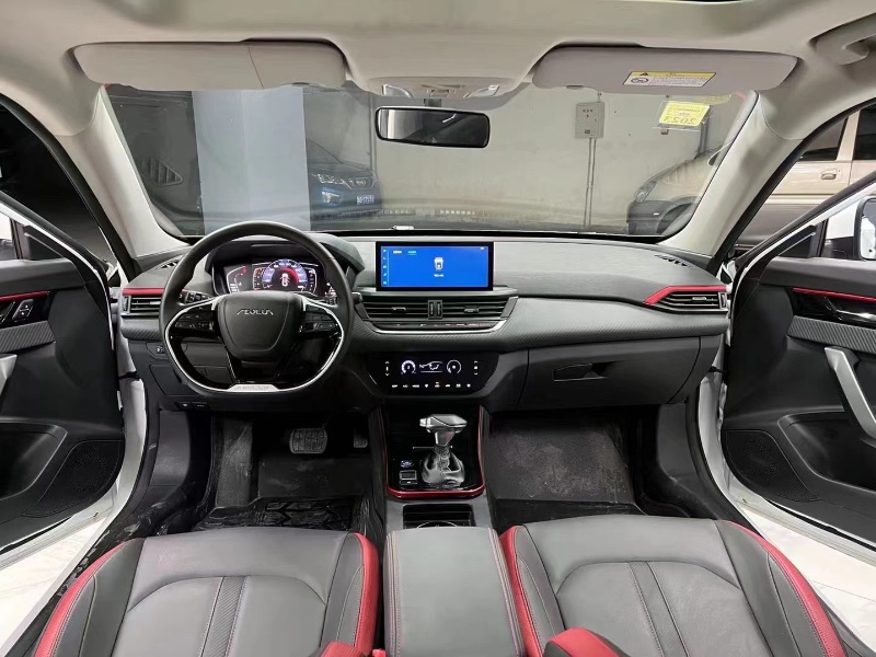 成都21年东风奕炫6