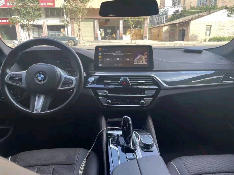 三明21年宝马5系4