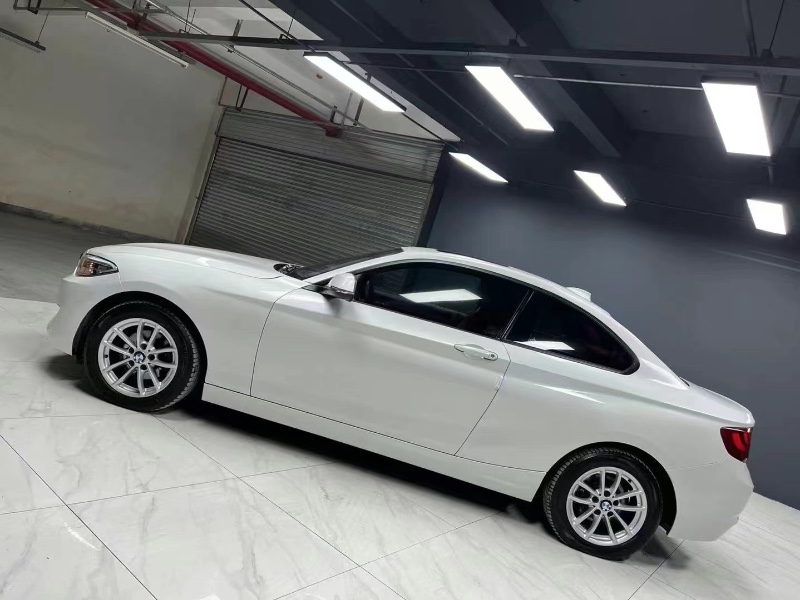 成都18年宝马2系3