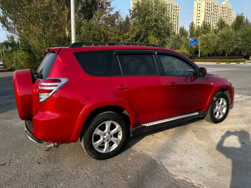 沈阳10年丰田RAV45