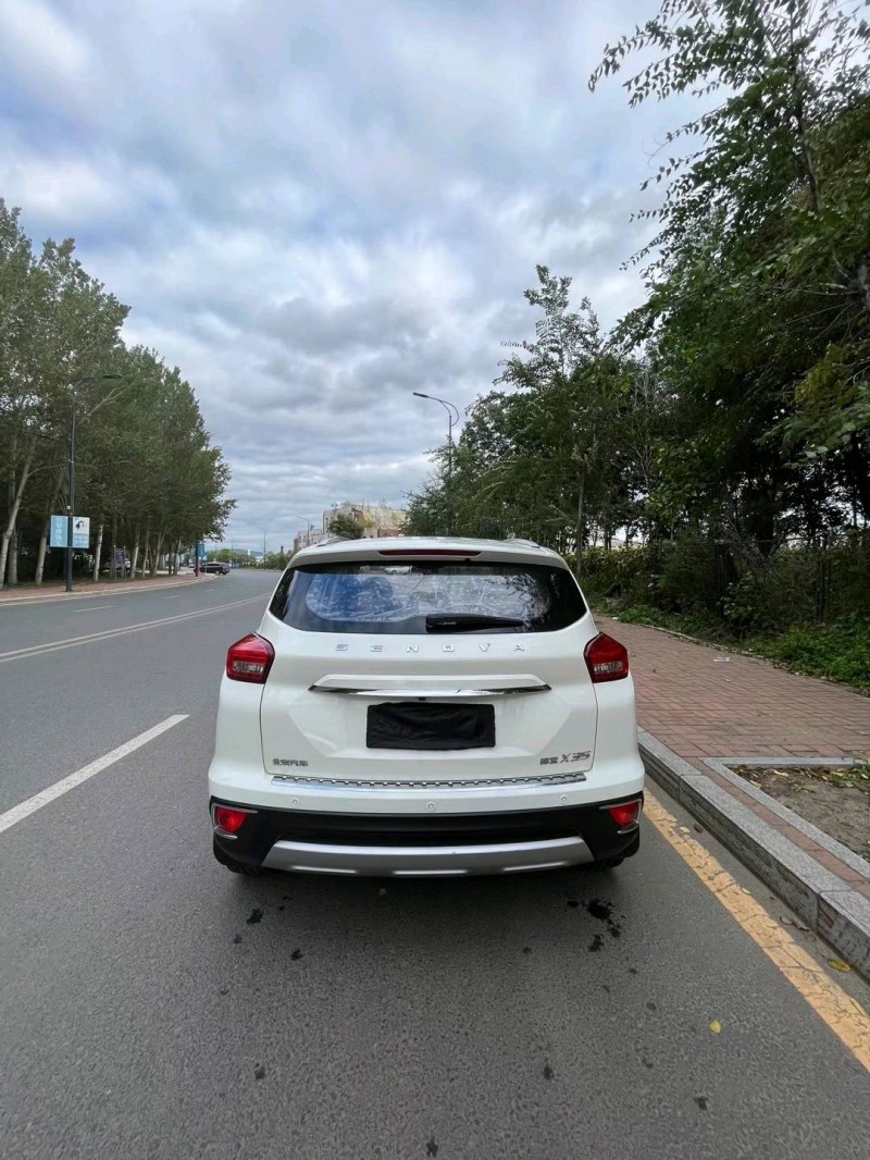 沈阳17年北汽绅宝X356