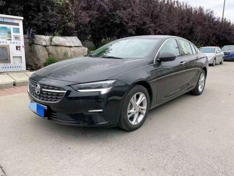 枣庄22年别克君威8