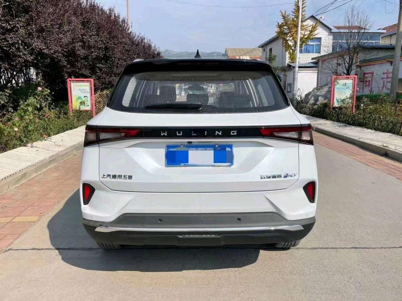 枣庄22年五菱汽车星辰8