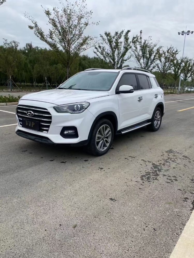 徐州19年现代ix352