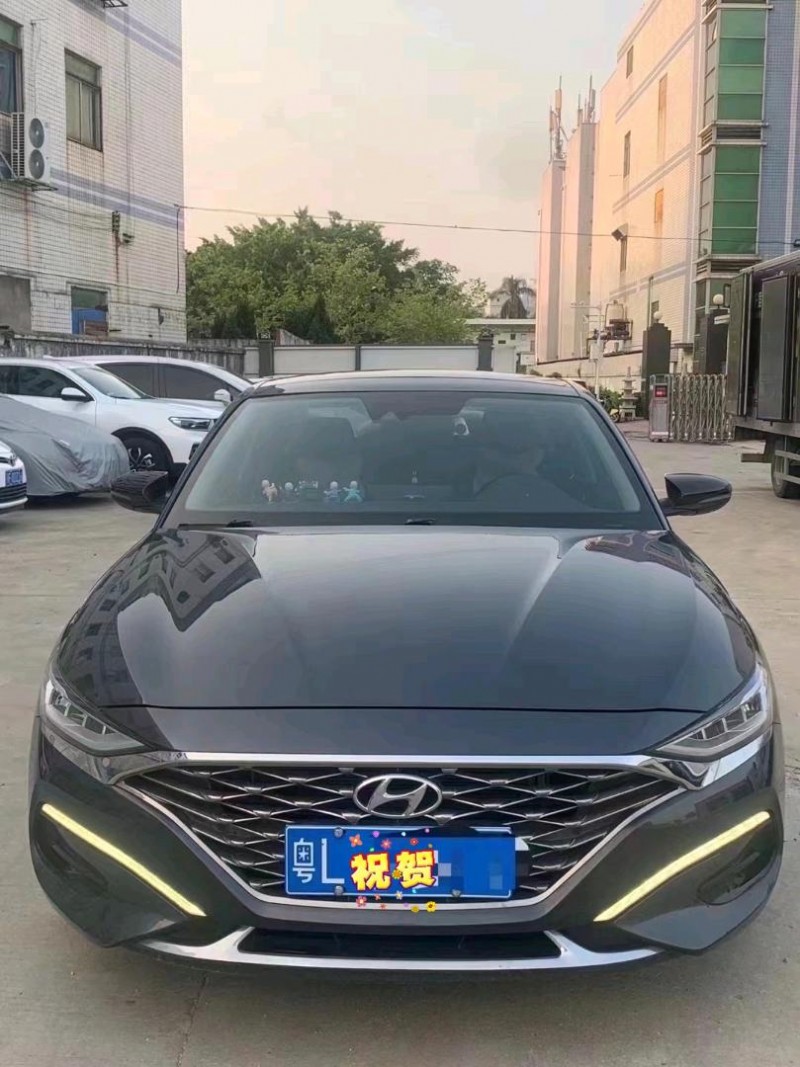 广州21年现代菲斯塔1
