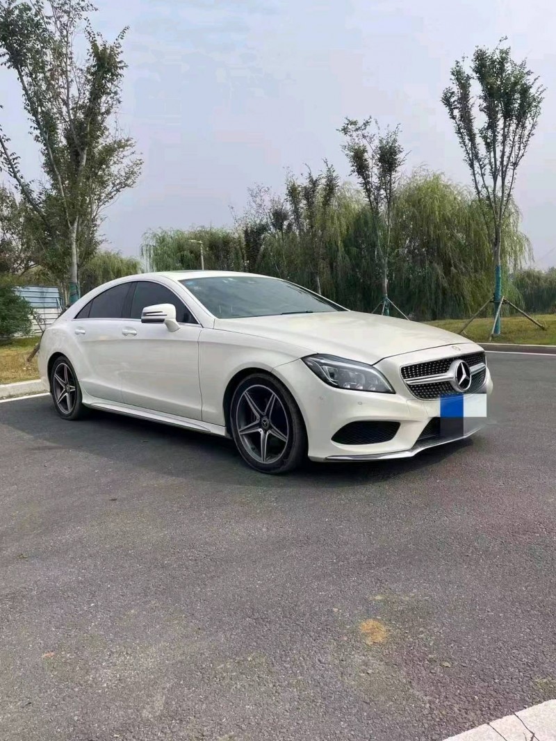 枣庄17年奔驰CLS3