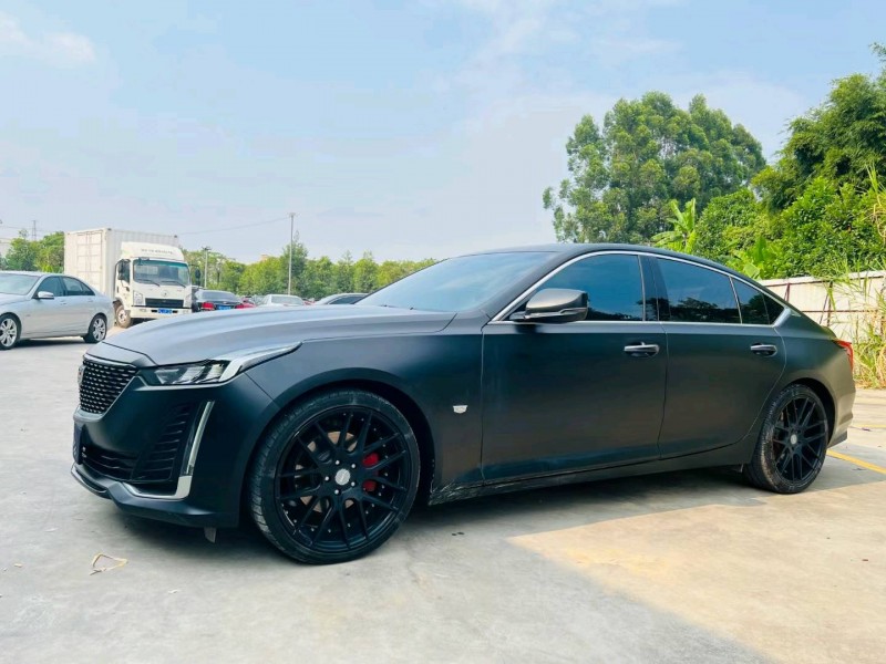 东莞20年凯迪拉克CT52