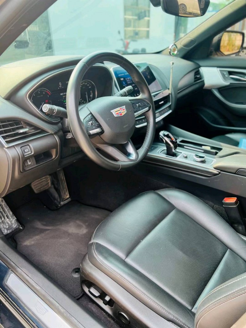 东莞20年凯迪拉克CT56