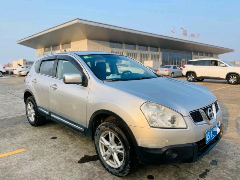 东莞11年日产逍客3