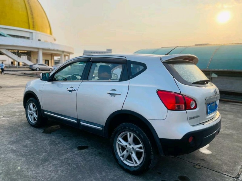 东莞11年日产逍客7