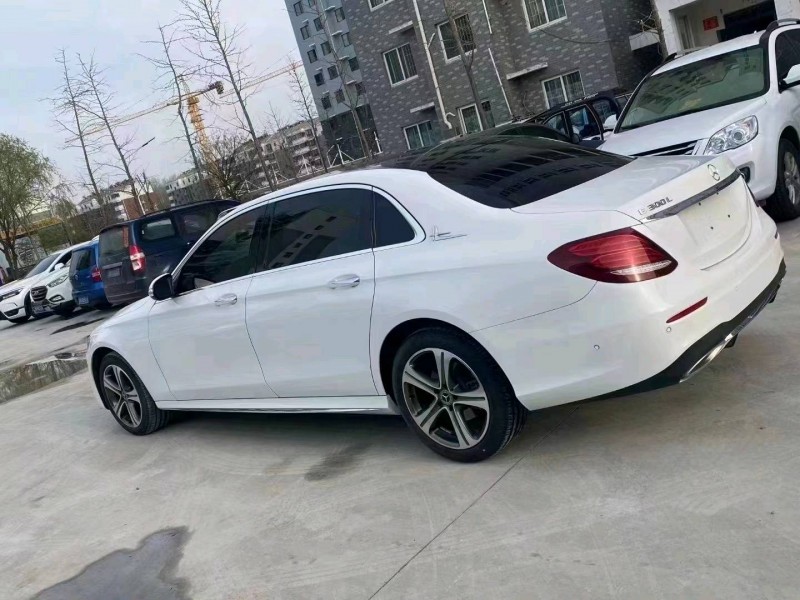 枣庄18年奔驰E4
