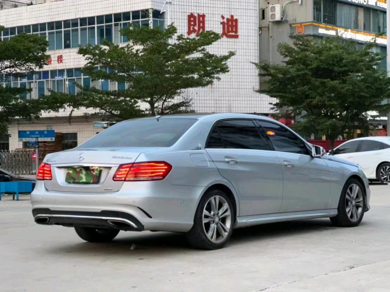 东莞14年奔驰E8