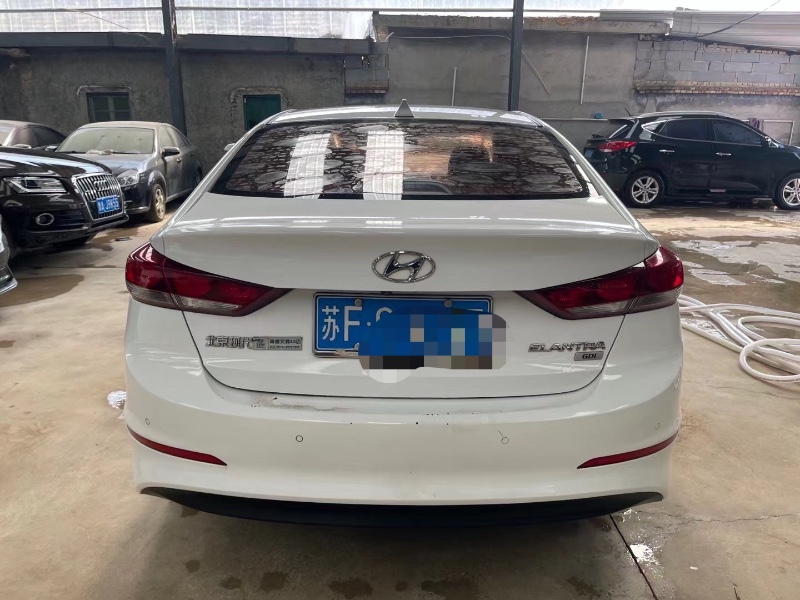 济南17年现代领动9