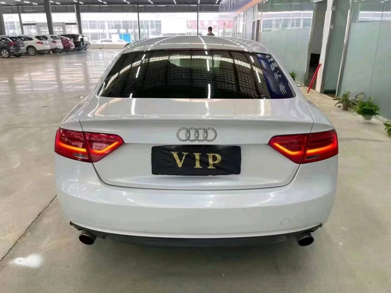 济宁12年奥迪A59