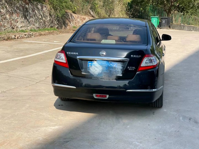 北京13年日产天籁2