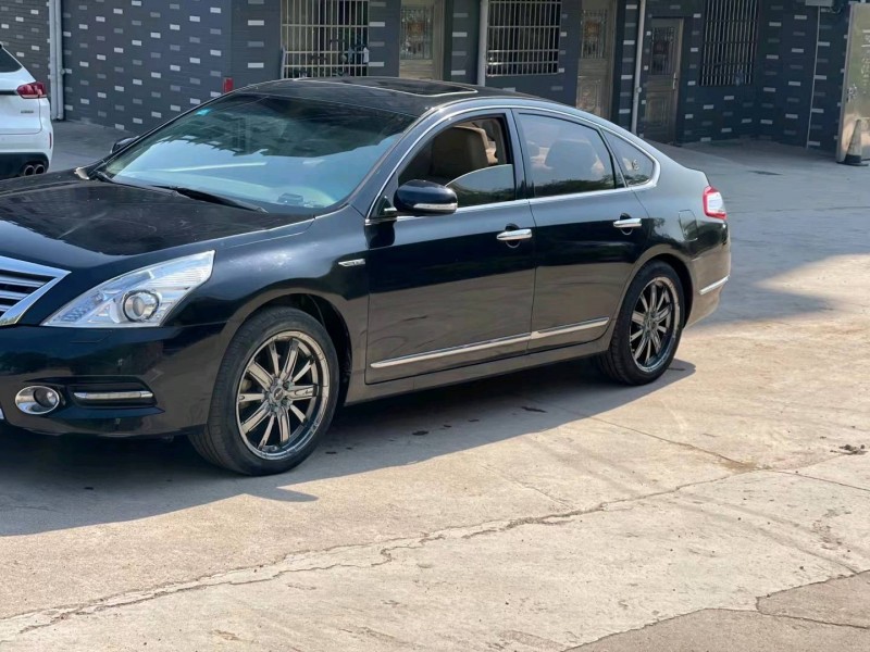 北京13年日产天籁7