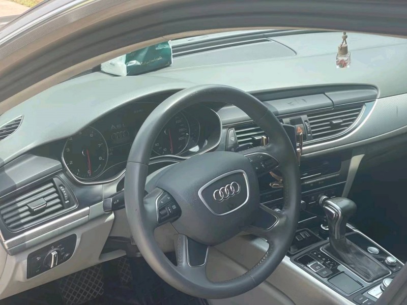 北京14年奥迪A6L8