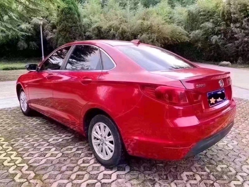 潍坊16年北汽绅宝D507