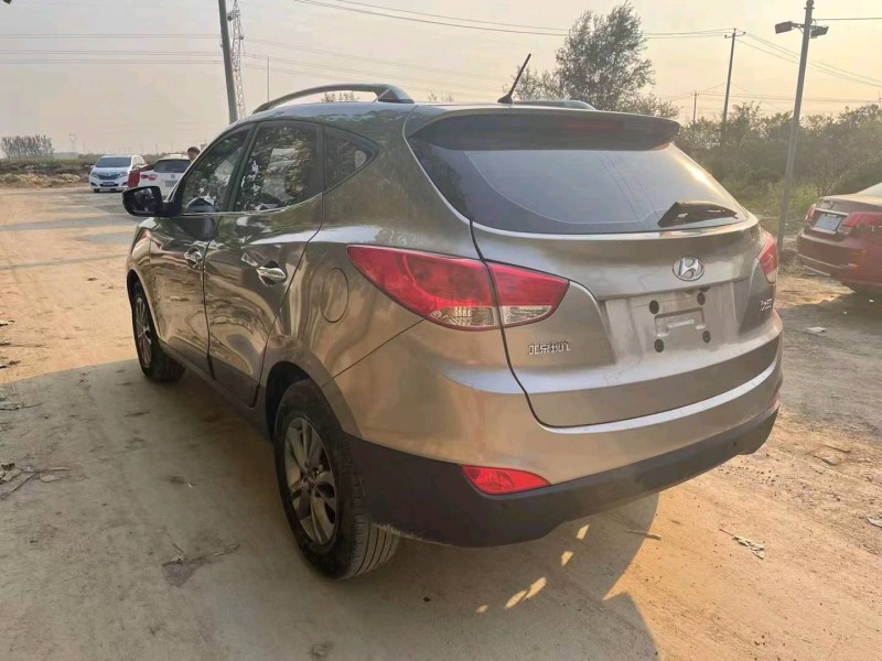 保定17年现代ix354