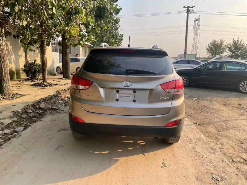 保定17年现代ix356